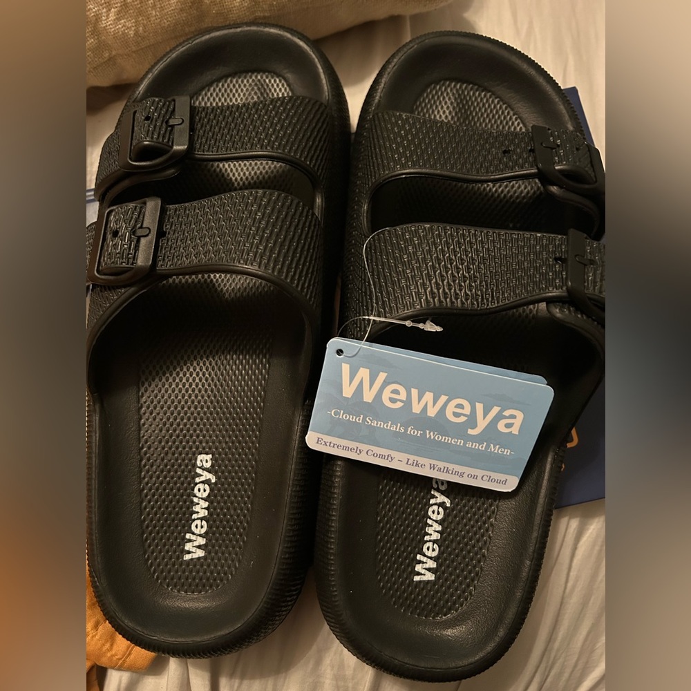 Weweya Sandals  - Pillow Slippers - Double Buckle Adjustable Slides 11-11.5 men